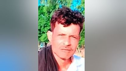 Mother of nine children absconded after killing her husband with her lover in Kasganj see photos