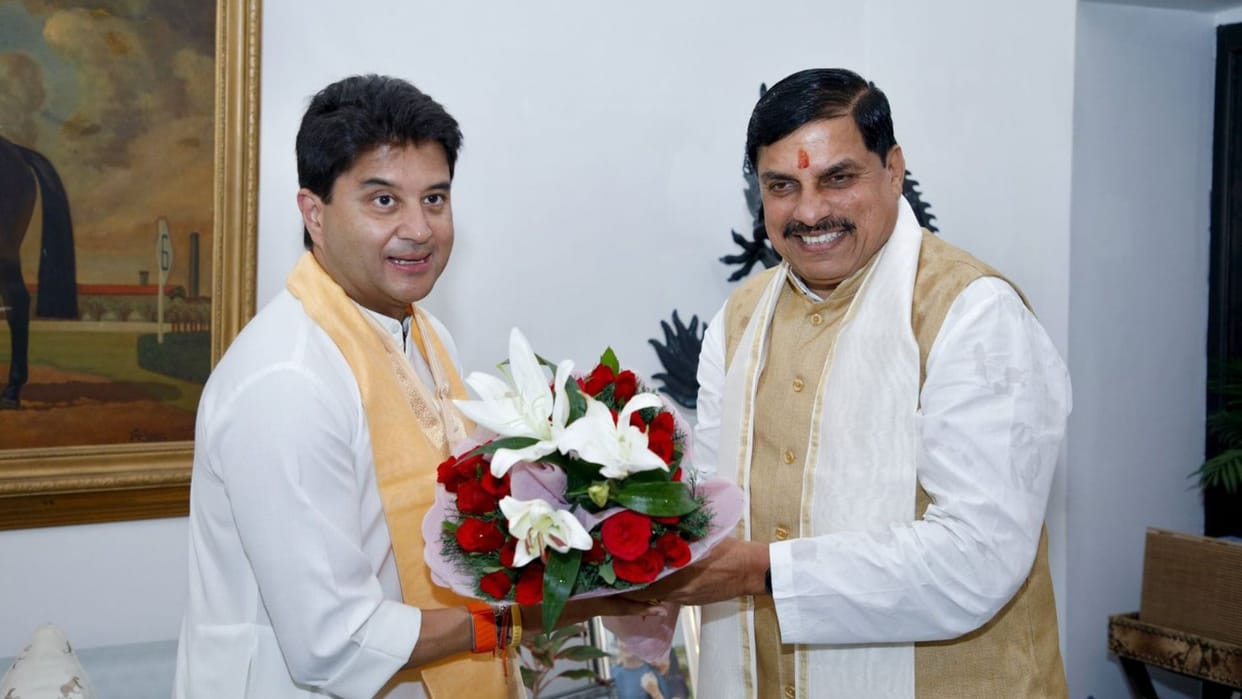 MP: Union Minister Jyotiraditya Scindia and CM Mohan Yadav met in Delhi