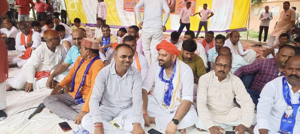 Bihar News: BJP protests over insult to Baba Saheb Ambedkar, demands apology from Lalu Yadav