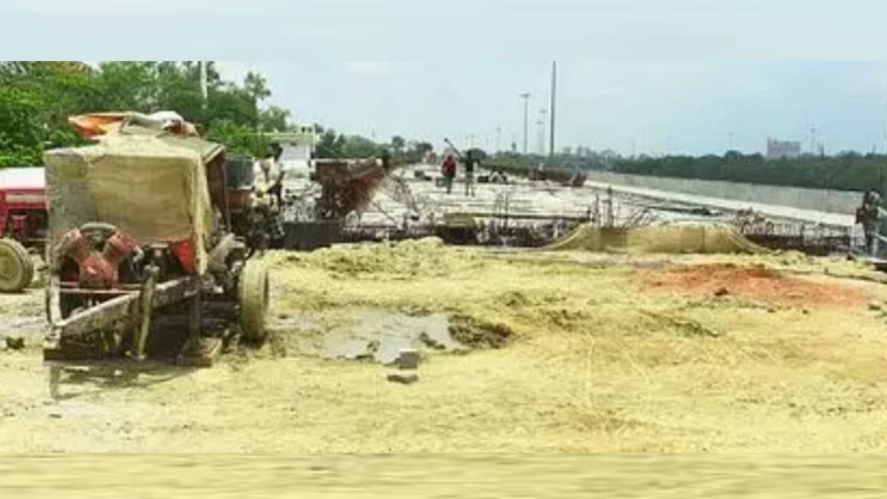 Vehicles will now run  Green Corridor next year Smriti Chowk becomes obstacle