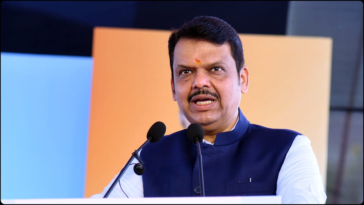 Maratha Quota Stir Fadnavis situation review Eknath Shinde Ajit Pawar Opposition alleges Govt ignoring Jarange