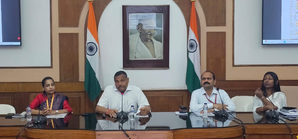 Bihar: Chief Secretary Amrit Lal Meena released e-office user manual