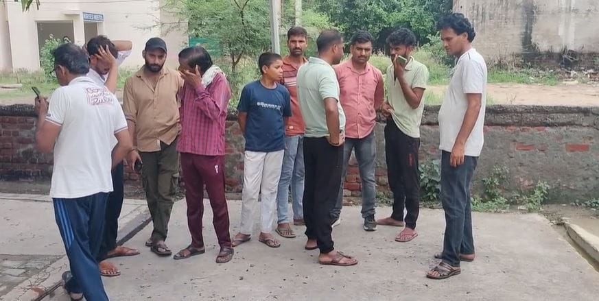 young man came after hearing the news of his aunt's death himself became the victim of a tragic accident