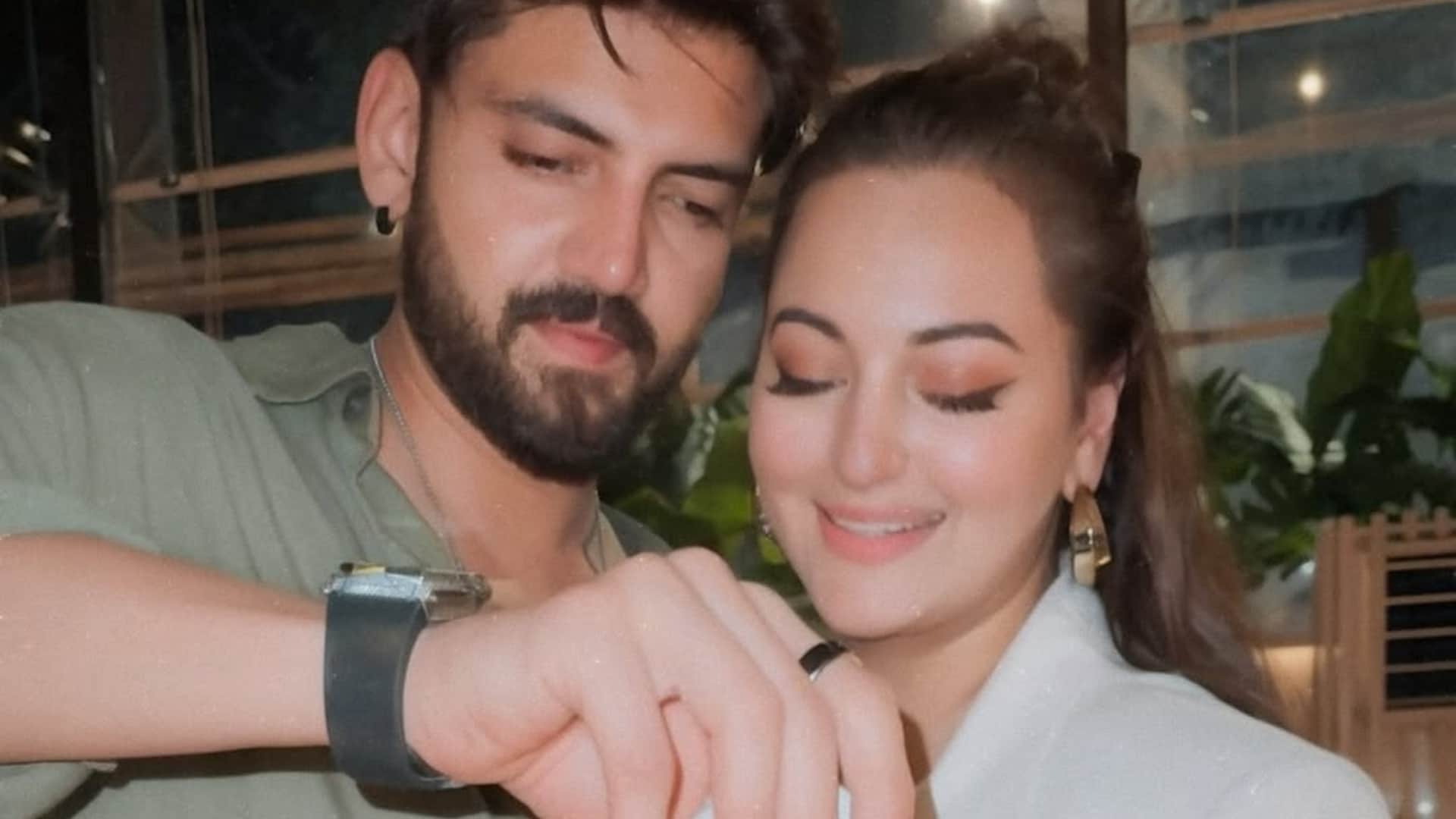 Sonakshi Sinha on Happy Anniversary husband of 1 year boyfriend of 8 ILYSM i could burst My Jaan zahero