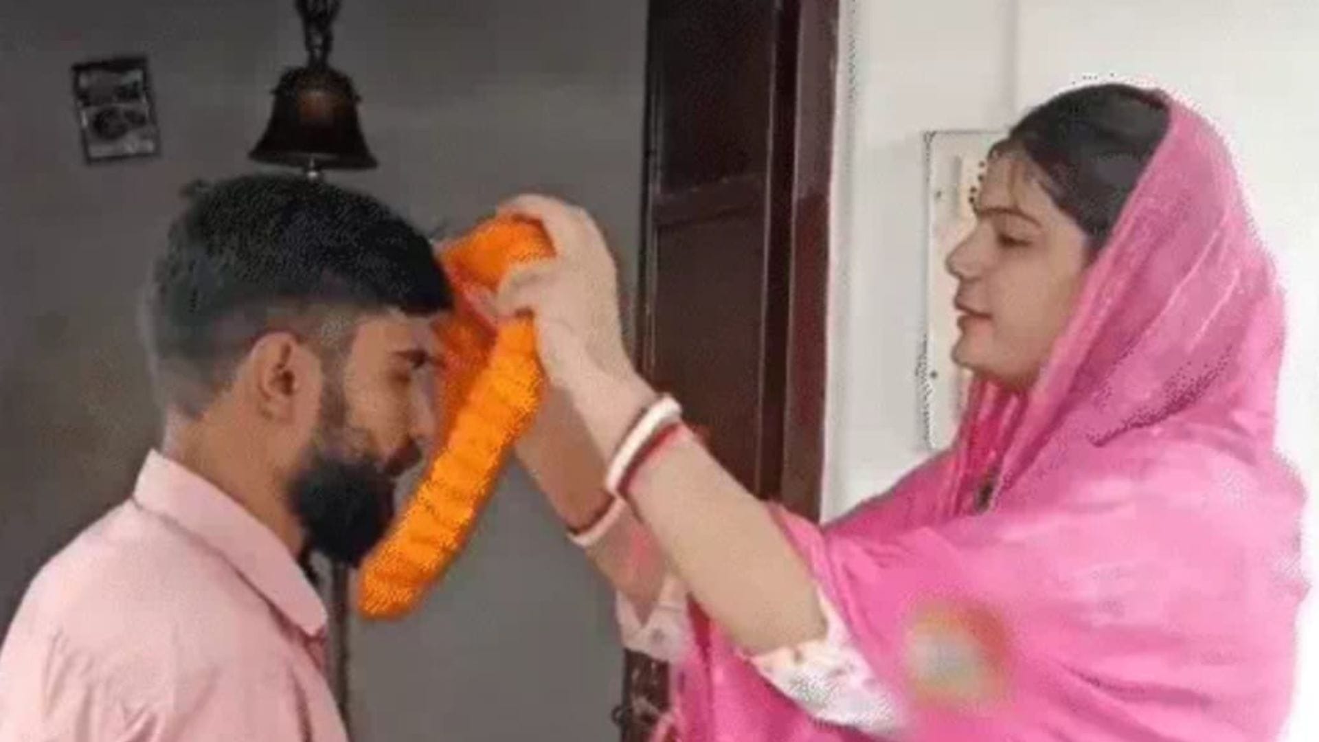 दोनों ने रचाई शादी