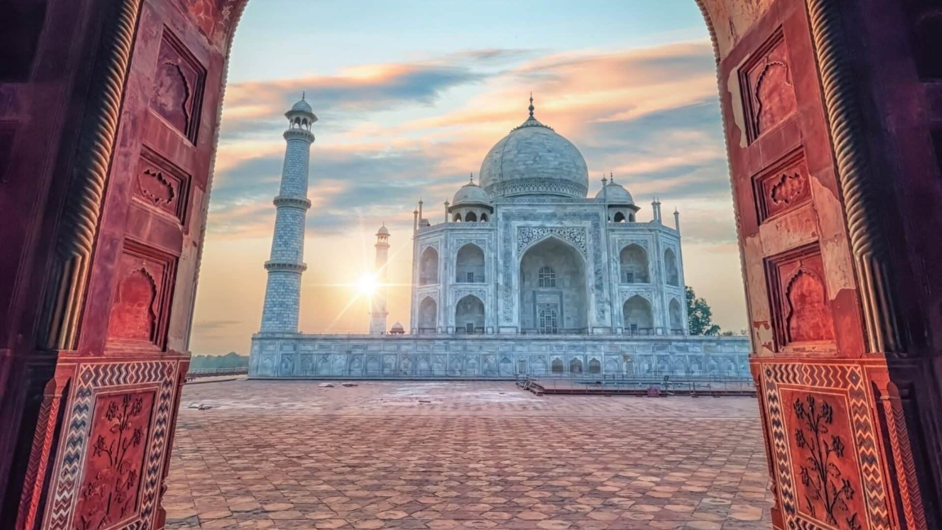 full travel guide for agra in valentine week agra travel plan in budget for weekend