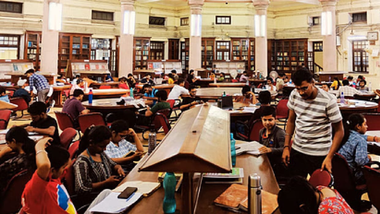 18 central libraries will be built in remote cities like Sukma, Dantewada at a cost of Rs 114 crore