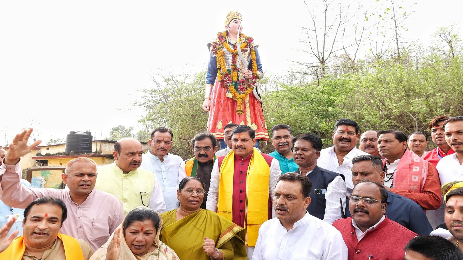 जबलपुर में रानी दुर्गावति बलिदान दिवस के आयोजन में शामिल हुए सीएम मोहन यादव