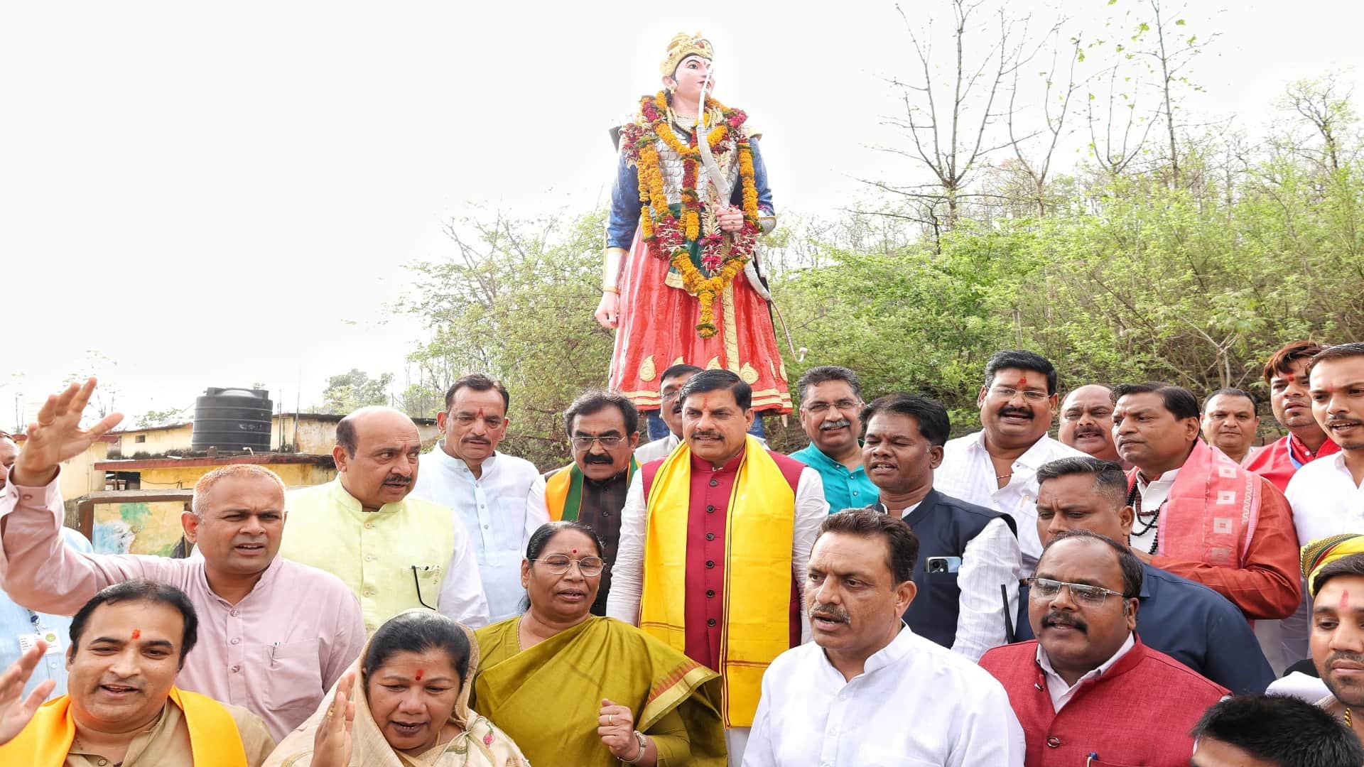 जबलपुर में रानी दुर्गावति बलिदान दिवस के आयोजन में शामिल हुए सीएम मोहन यादव