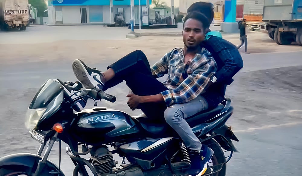 Unnao Bike riders doing stunts on the highway  police station incharge said the video is being investigated