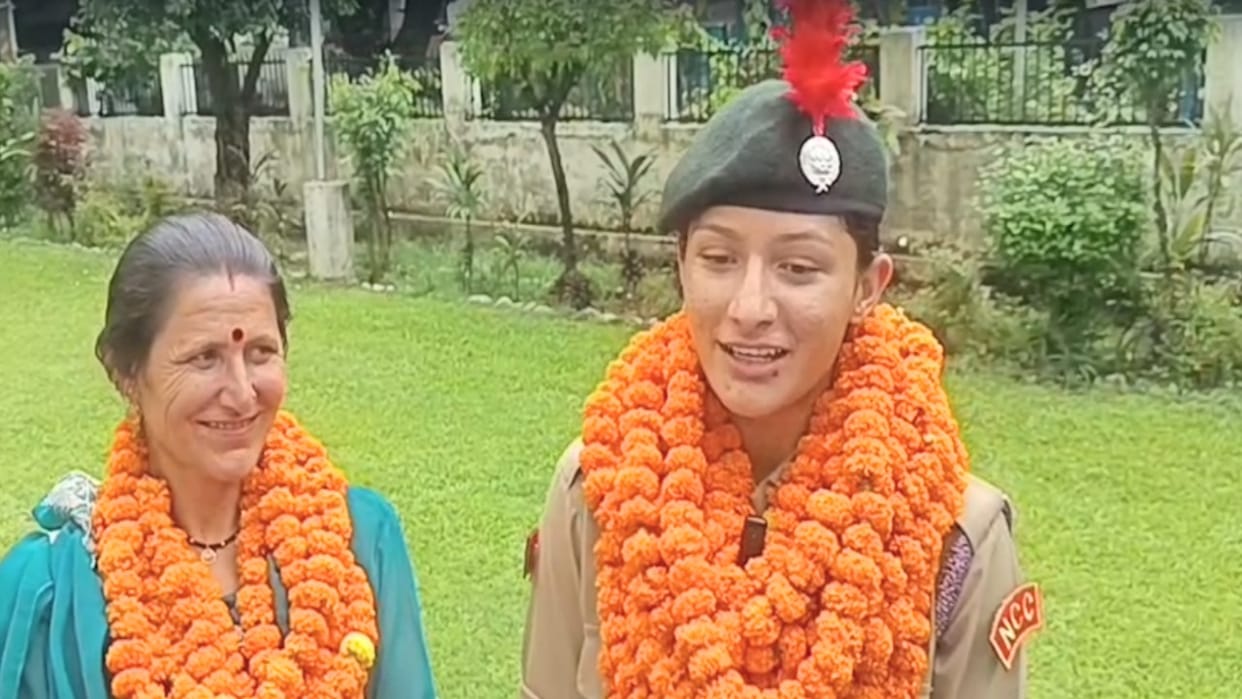 Kritika Sharma returned after conquering Everest, said had the passion to reach her destination at any cost
