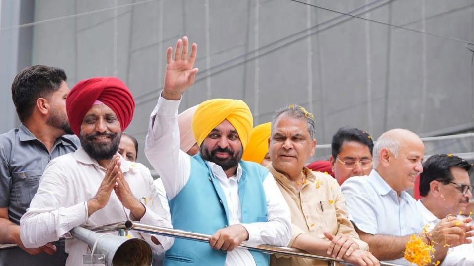 CM Bhagwant Mann met Governor party office in Chandigarh cabinet expansion soon