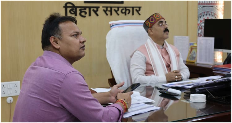Bihar News: पटना में स्मार्ट सिटी प्रोजेक्ट की समीक्षा, मंत्री जिवेश कुमार ने दिए सख्त निर्देश