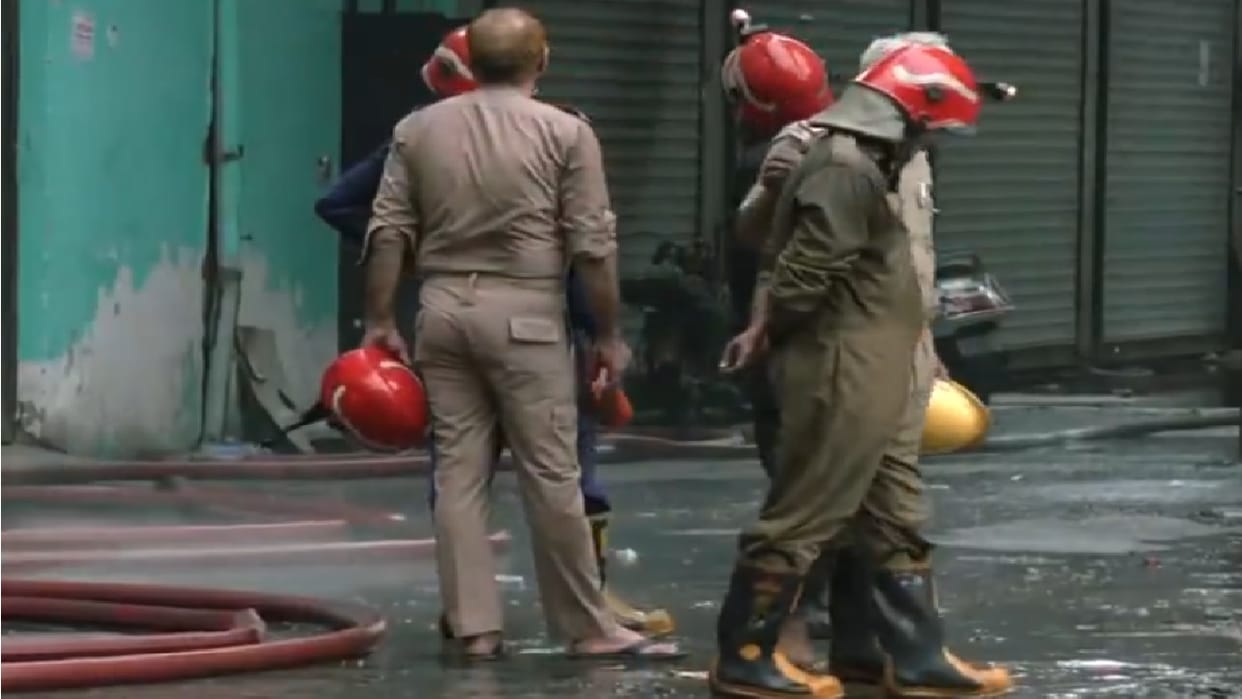 Huge fire broke out in a four storey factory four people died