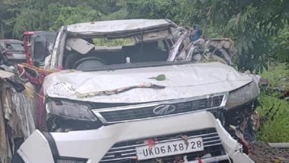 Haldwani Road Accident: 4 death as car goes out of control and falls into canal in Haldwani