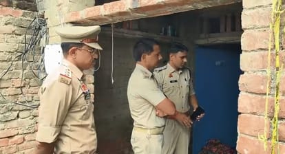 Kanpur Murder Killed wife by repeatedly hitting her with stone slab tried to kill grandson accused absconding