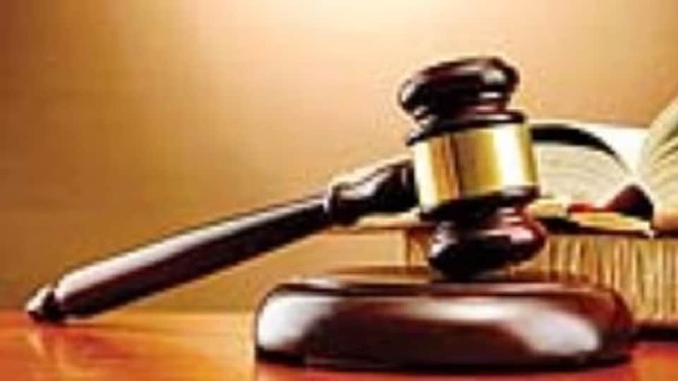 MP News: High Court takes a stern view of irregularities in medical faculty interviews; orders action against