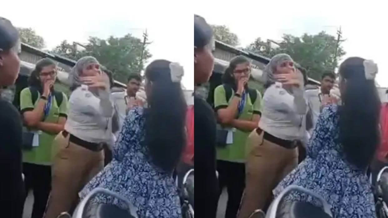 When girls broke traffic rules female police slapped them hard Video goes Viral on Internet