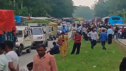 Bijnor: Haridwar-Kashipur highway remained blocked for 12 hours, queue of vehicles extended for 30 km