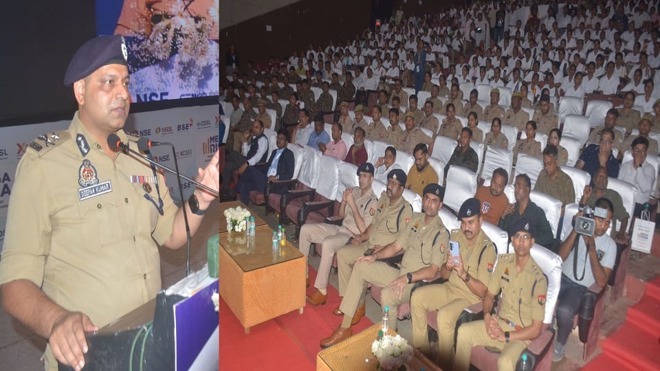 UP Police Personnel Can Earn ₹8 Crore from ₹2000 Monthly SIP SEBI Workshop Highlights Wealth Plan