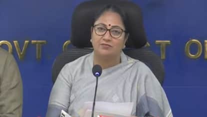 सीएम रेखा गुप्ता