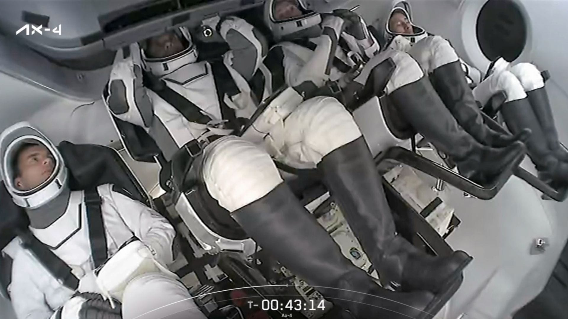 shubhanshu shukla return to earth Health Updates post landing Problems Astronauts Face Due To Microgravity