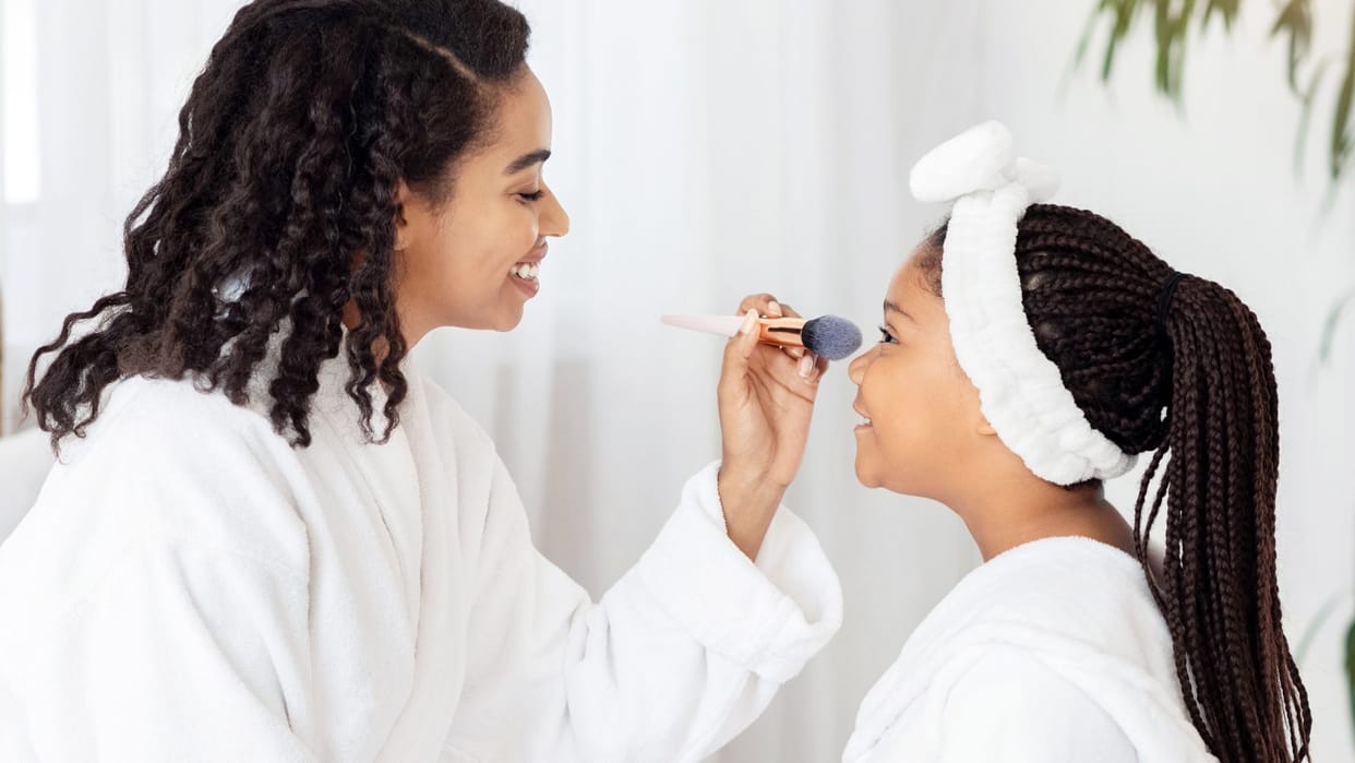 What Is Sephora Kids Syndrome Parenting Tips For Digital Kids Makeup Trend In India