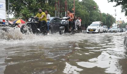 UP: Record rainfall in Ghazipur on Tuesday, alert issued for 18 districts tomorrow; warning for these areas