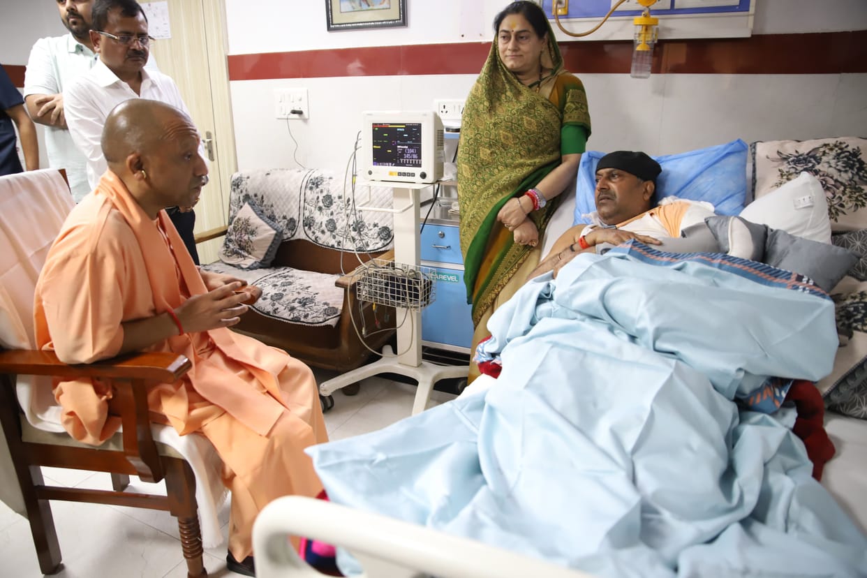 UP: Chief Minister Yogi Adityanath reached the hospital to meet the MLA, enquired about his health
