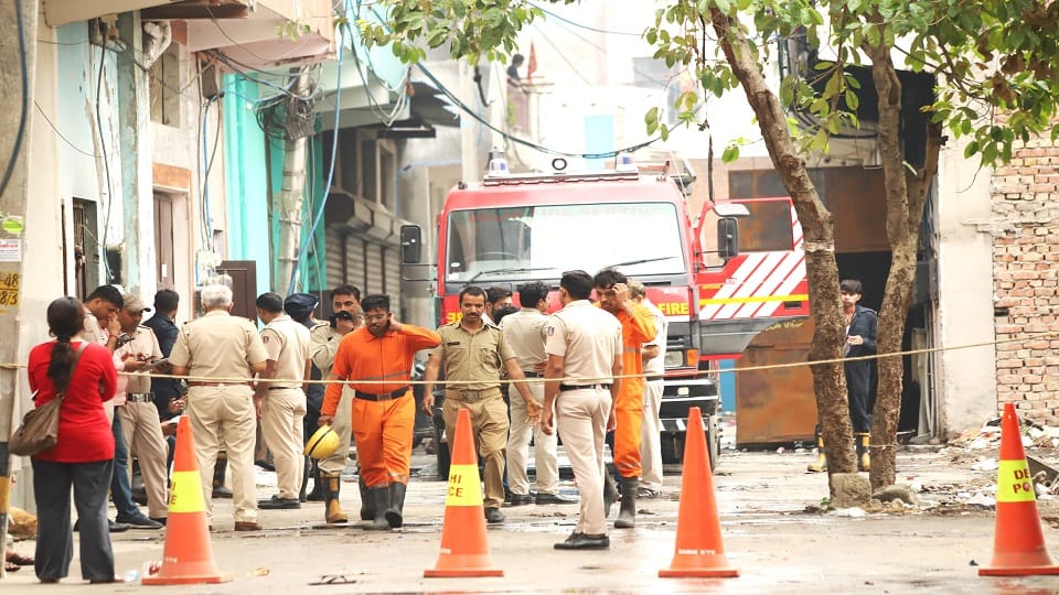 Rithala Fire : ... so did the fire start an hour ago