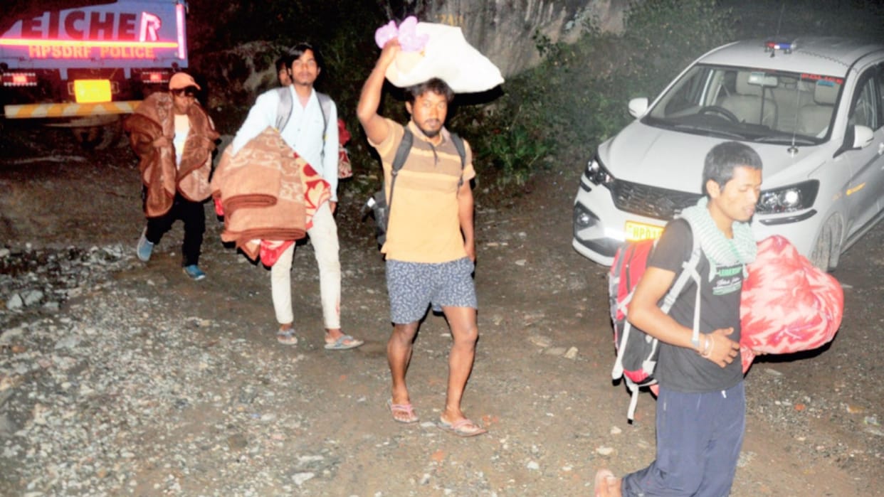 Dharamsala cloudburst: Administration's advisory ignored... Many lives were washed away in the ravine amidst t