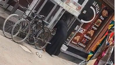 Kanpur When the wish was fulfilled a Muslim woman reached the temple offered water to Lord Shiva and prayed