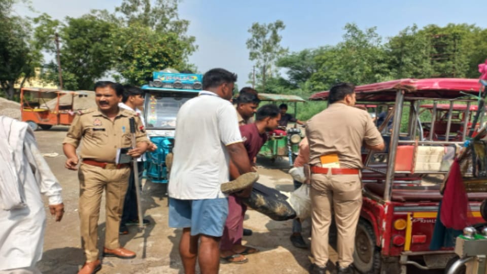 Shamli: six people beaten man after got into an argument with a mango vendor