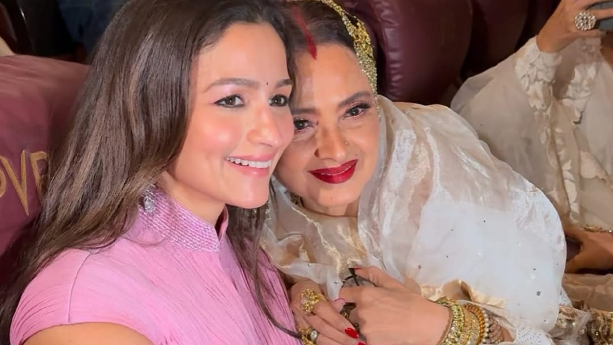 Alia Bhatt Calls Rekha Living Legend reached in Umrao Jaan rerelease event Shares Photos