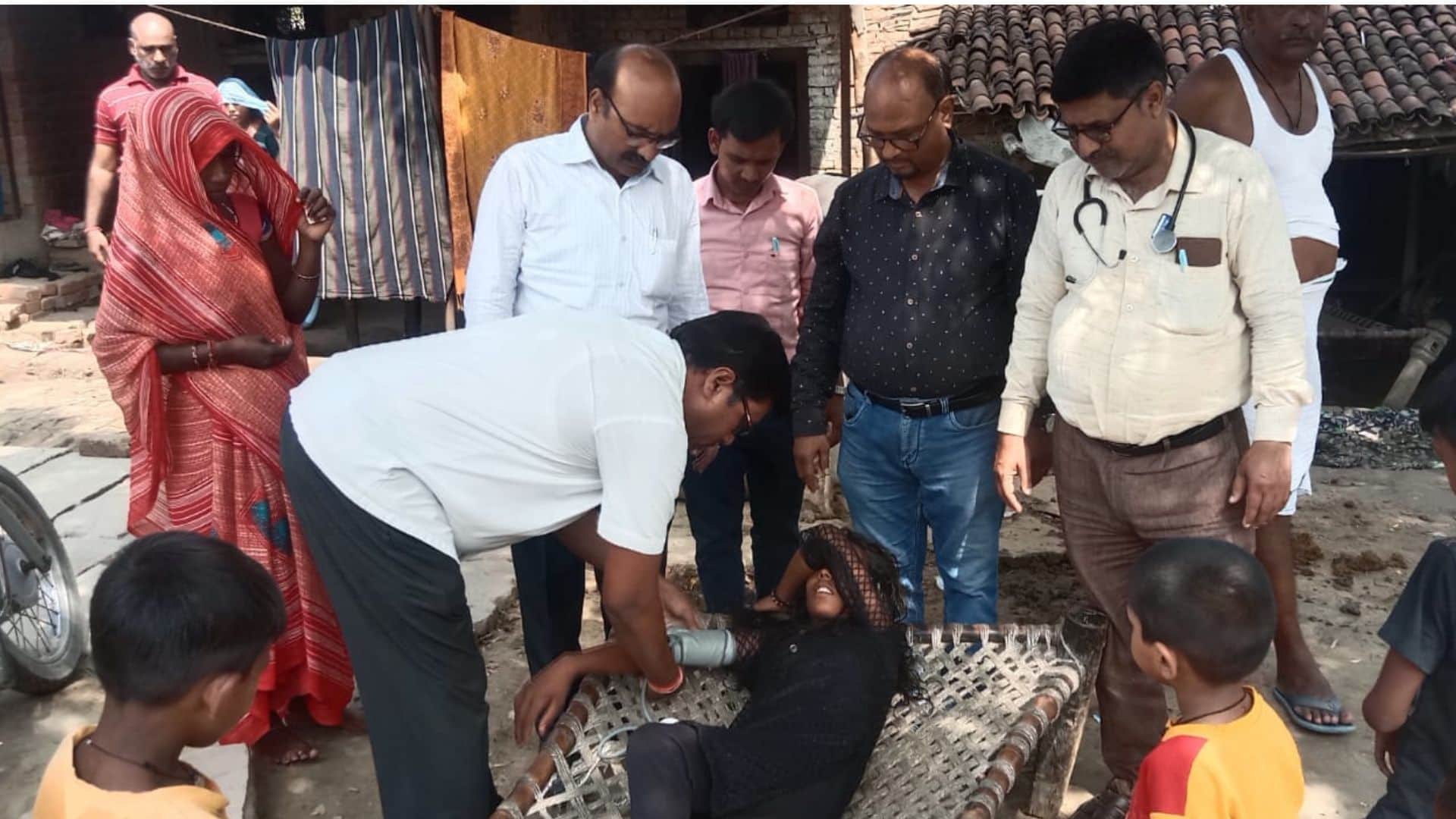 One dead 50 sick after drinking contaminated water from Jal Nigam drinking water tank chaos in Mirzapur