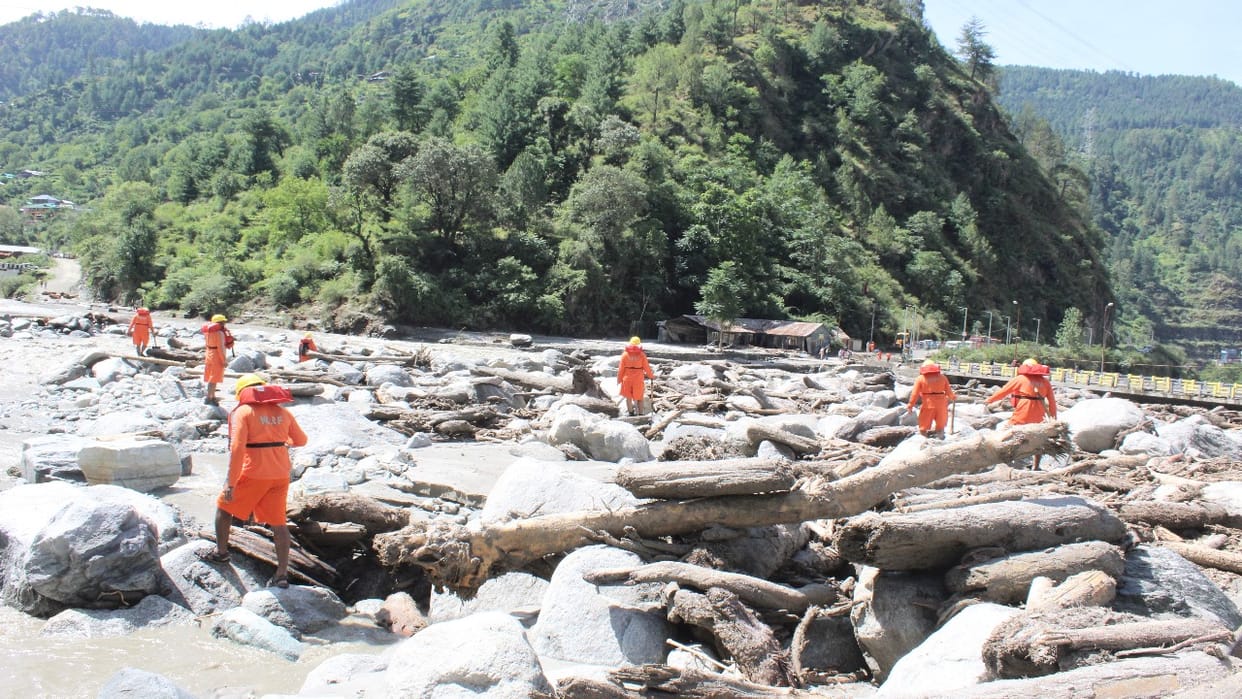 Kullu Cloudburst: Nand Lal was swept away along with his daughter and sister in the Sainj floods, five houses