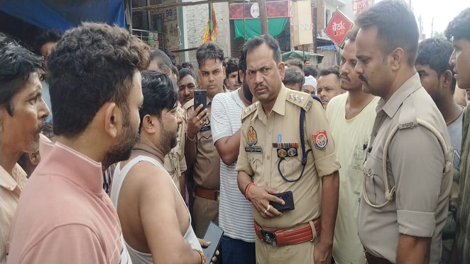 One house three dead body in pratapgarh All died without screaming or bleeding tantrik connection revealed