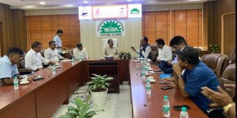 Mega footwear and leather park will be built near Jewar airport Agra's shoe business will benefit