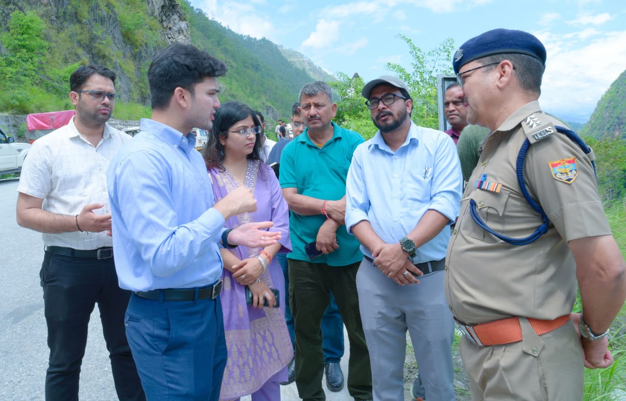 Rudraprayag Bus Accident: DM ordered a magisterial inquiry into the accident, made this appeal to the devotees