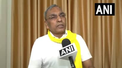 यूपी सरकार के मंत्री ओम प्रकाश राजभर।