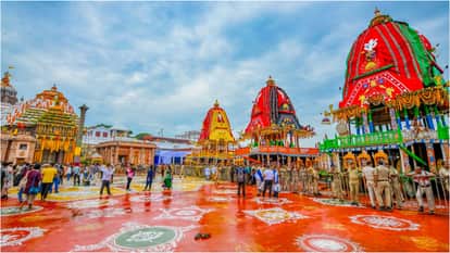 Protests against increased parking fees at Jagannath Temple guest house; administration says it will not reduc