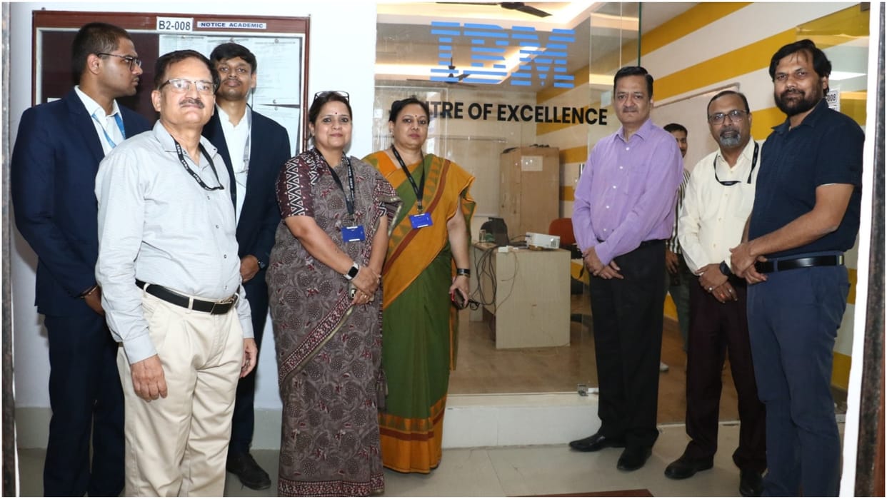 Shri Ramswaroop Memorial University North India most advanced Campus AI Machine Learning Programs education