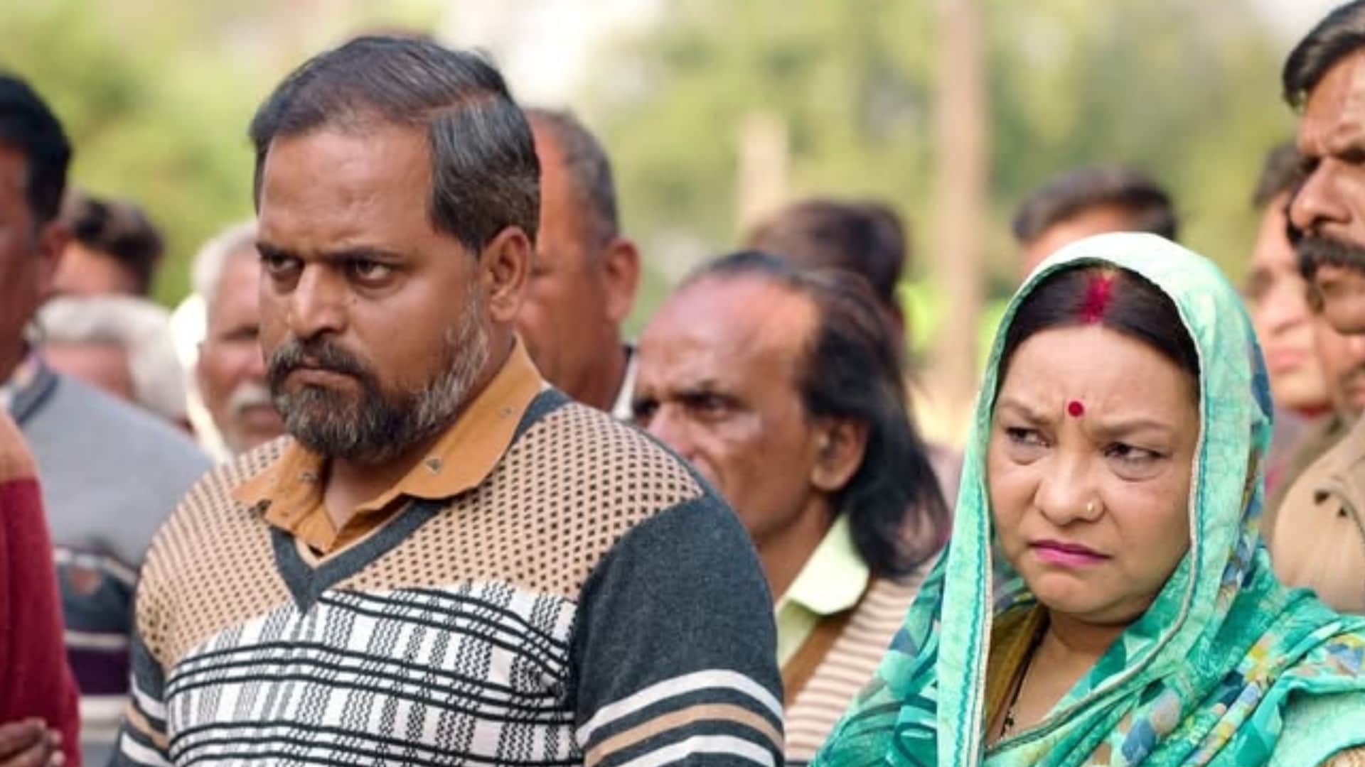 Panchayat Web Series Who is Durgesh Kumar Bhushan Sharma Banrakas in Panchayat Series News in Hindi