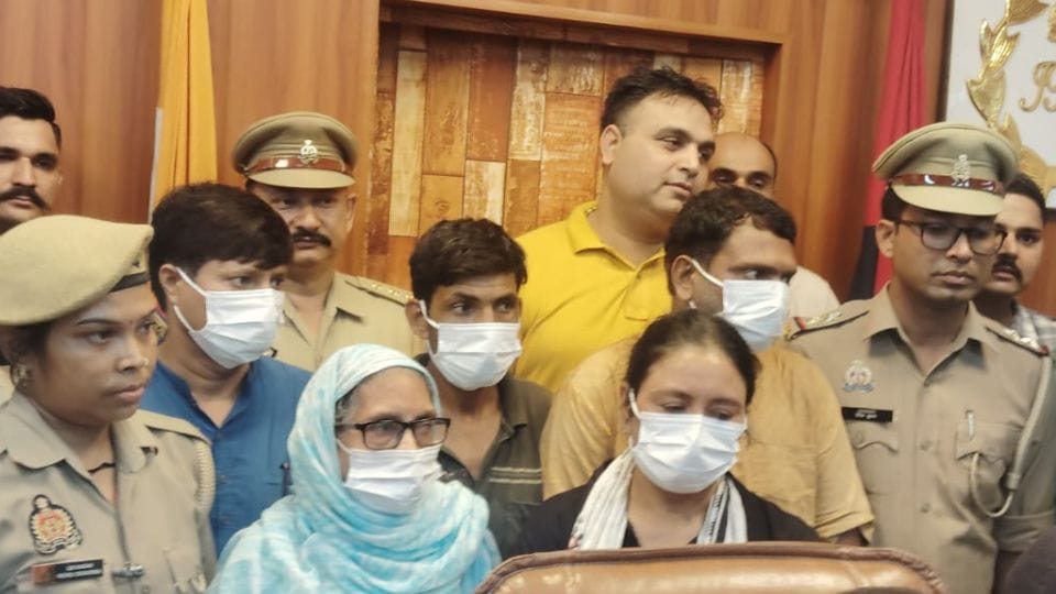 Jewar police busted a fake kidnapping plot and arrested five accused including a pilot