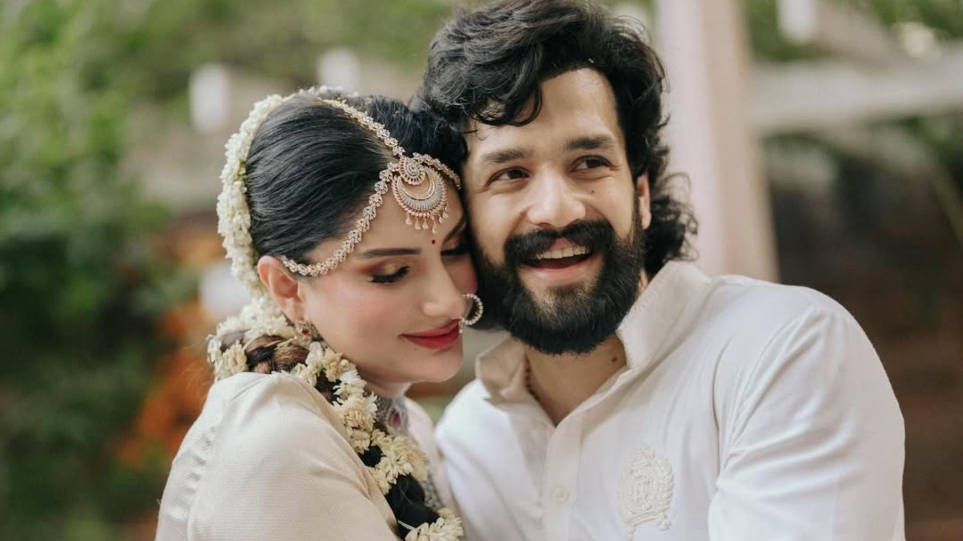 Akhil Akkineni Shares wedding photos with zainab ravdjee