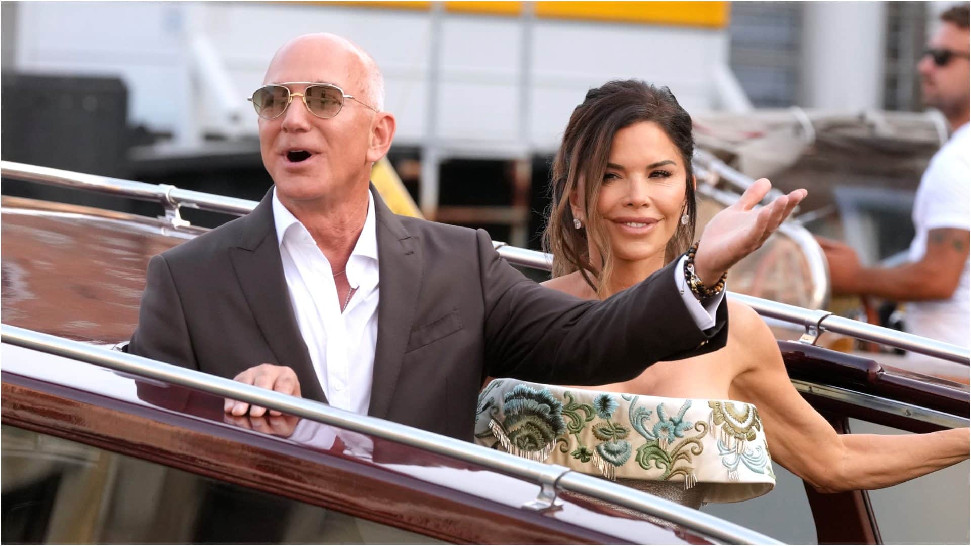 Jeff Bezos Wedding: Spends 450 Crore on Royal Feast for 250 Guests with Lauren Sanchez