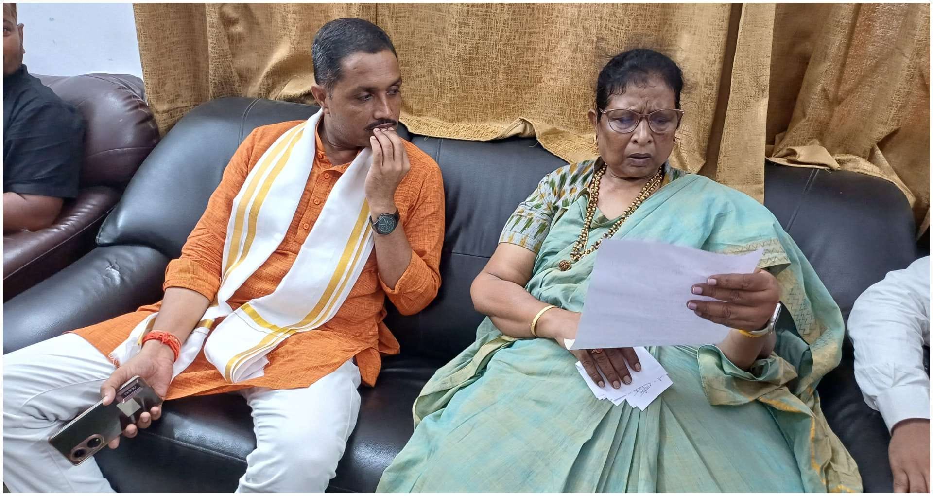 पशु एवं मत्स्य पालन मंत्री रेणु देवी