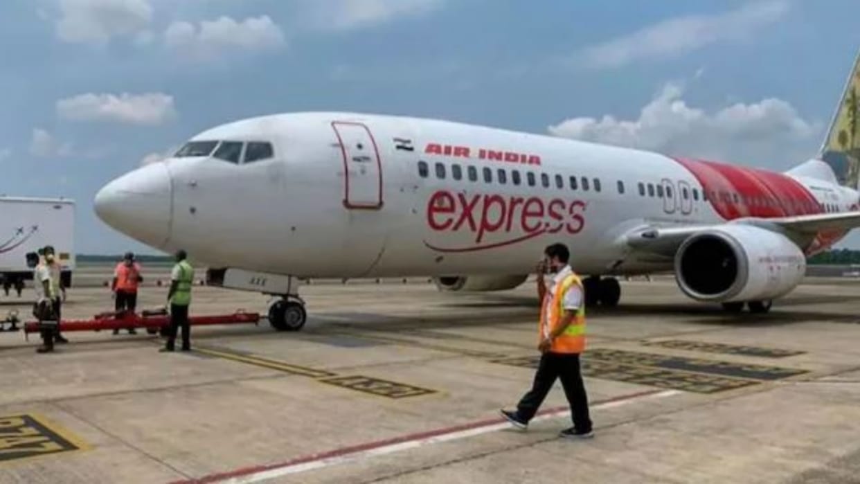 Jaipur News: Passenger Misbehaves with Female Crew Member on Air India Flight, Handed Over to Police