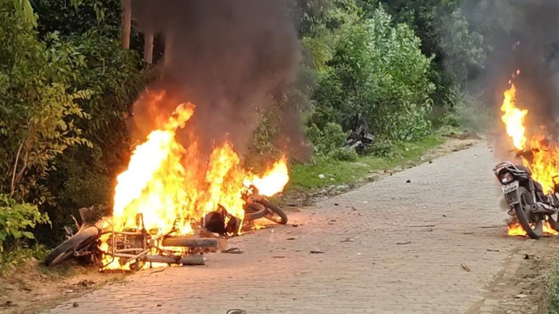 Prayagraj Violence: Police tightened its grip in Karchana riot case, 51 rioters arrested, presented in court