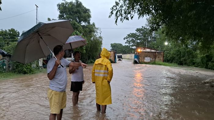 Dehradun Rainfall: Flood-like situation in Bhaniyawala and Athurawala due to overflowing of rain drains, highw